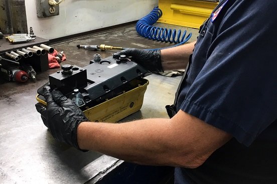 Hydraulic Tool Maintenance UAE: 4-Product Desert Climate Checklist