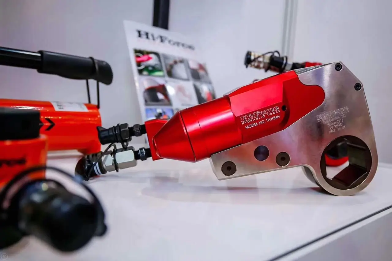 Essential Hydraulic Tools for Construction Projects in Dubai